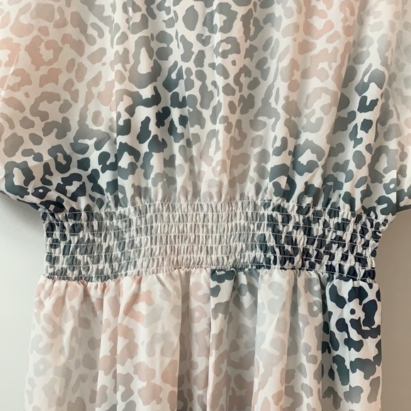 Flowy Maxi Dress Baby Shower Summer Sundress V Neck Smocked Leopard Long Small - Picture 5 of 12